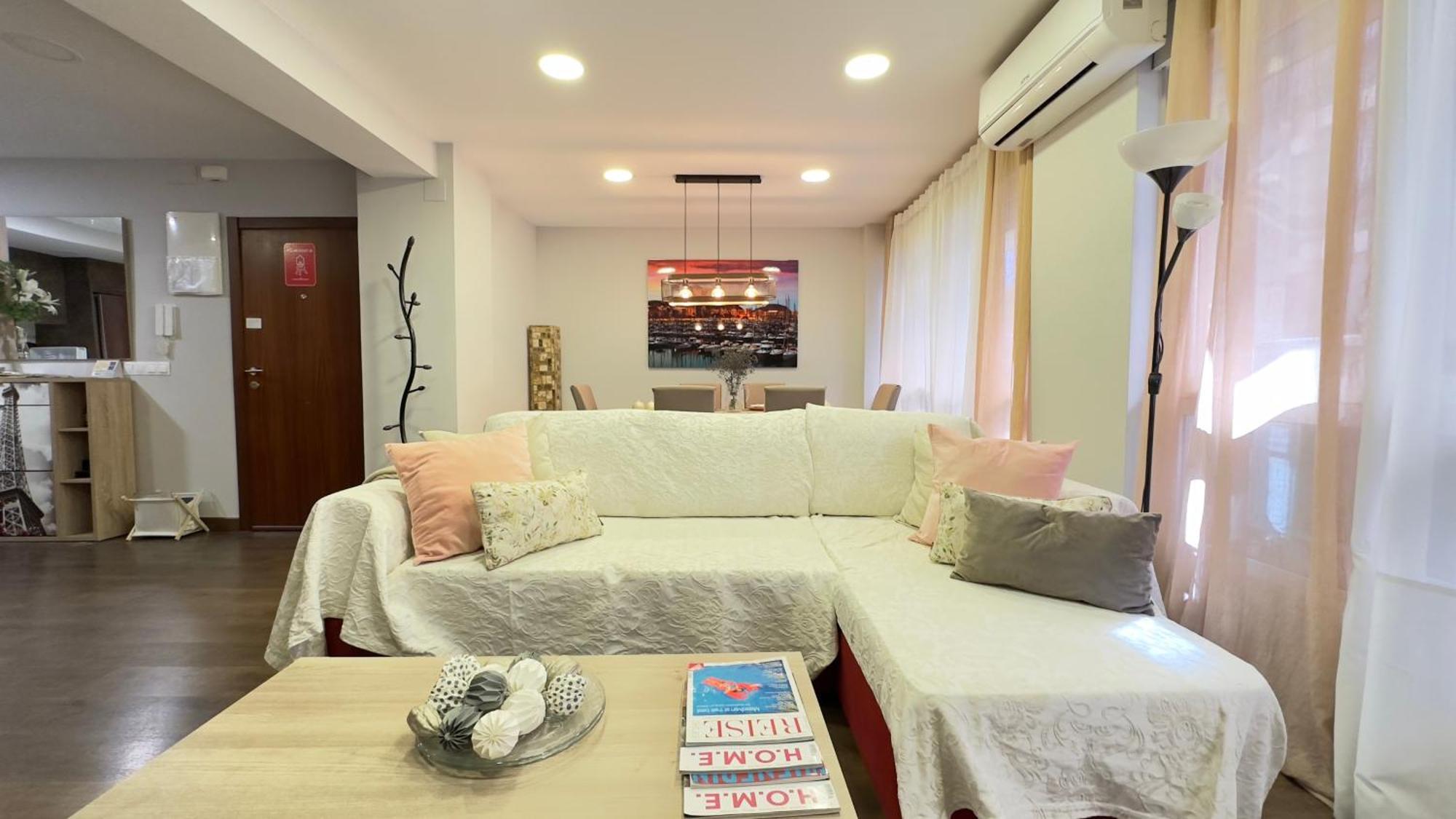 Luxury New Apartment City Centre & Beach, 알리칸테 외부 사진